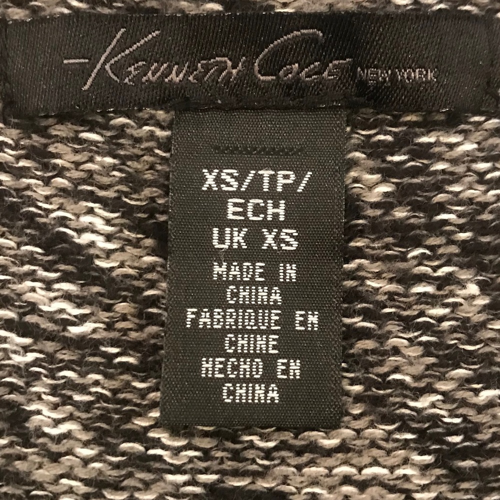 Kenneth Cole Sweater - Picture 5 of 7